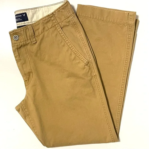 American Eagle Khaki's - Original Straight Leg - Size 32 | 30 - Picture 3 of 14
